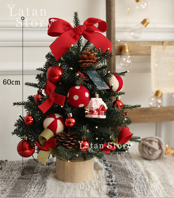 Christmas Decoration Encryption Christmas Tree With Lights and Flowers